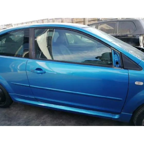 FORD FOCUS BERLINA (CAP) '2005 TREND AZUL