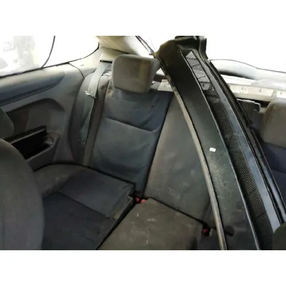 FORD FOCUS BERLINA (CAP) '2005 TREND AZUL