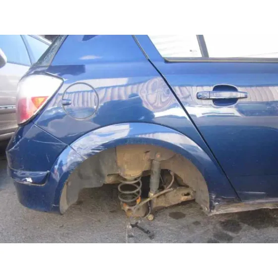 OPEL ASTRA H BERLINA '2004 COSMO AZUL