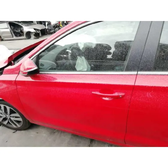 HYUNDAI I30 (PD) '2017 1.4 TGDI CAT ROJO
