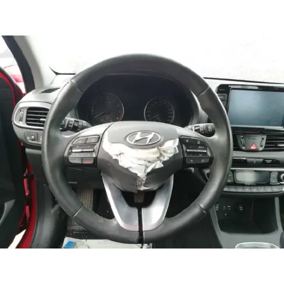 HYUNDAI I30 (PD) '2017 1.4 TGDI CAT ROJO