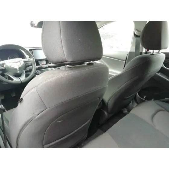 HYUNDAI I30 (PD) '2017 1.4 TGDI CAT ROJO