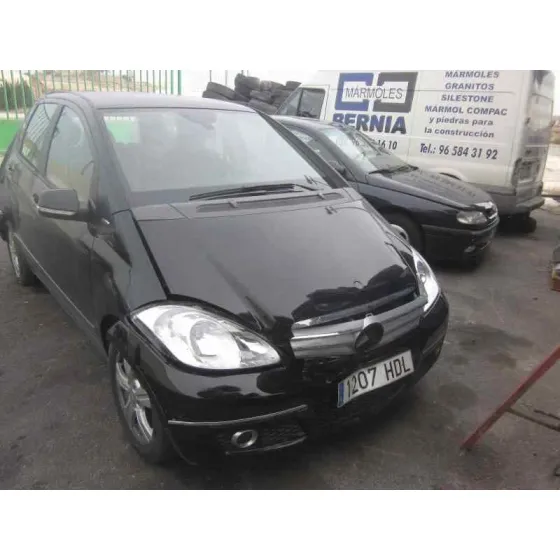 MERCEDES CLASE A (W169) '2011 A 180 CDI (169.007) NEGRO