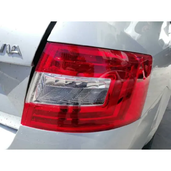 SKODA OCTAVIA LIM. (5E3) '2017 AMBITION PLATA