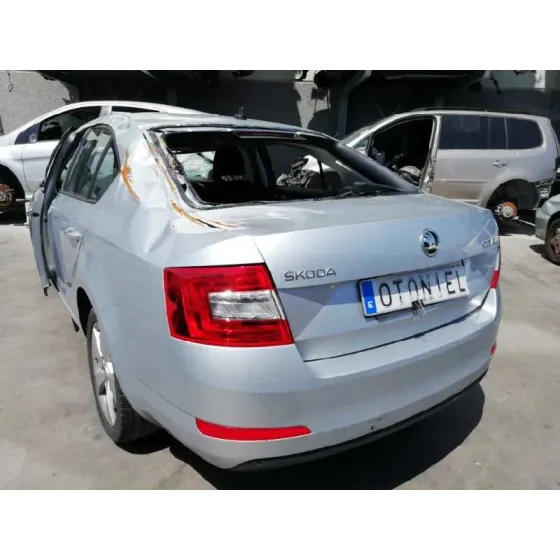 SKODA OCTAVIA LIM. (5E3) '2017 AMBITION PLATA