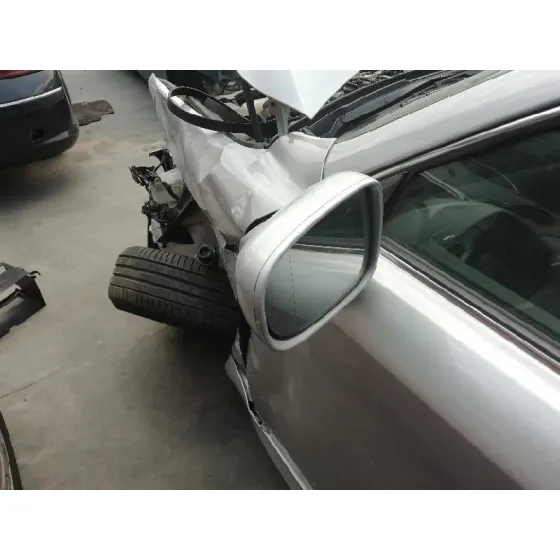 LEXUS IS200 (DS2/IS2) '2006 2.2 D-CAT GRIS PLATA