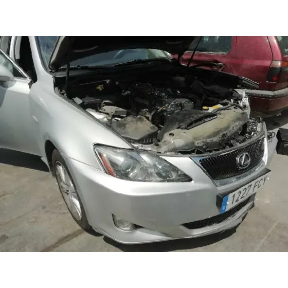 LEXUS IS200 (DS2/IS2) '2006 2.2 D-CAT GRIS PLATA