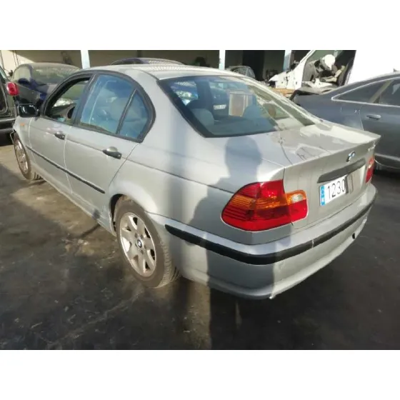 BMW SERIE 3 BERLINA (E46) '2001 320D GRIS