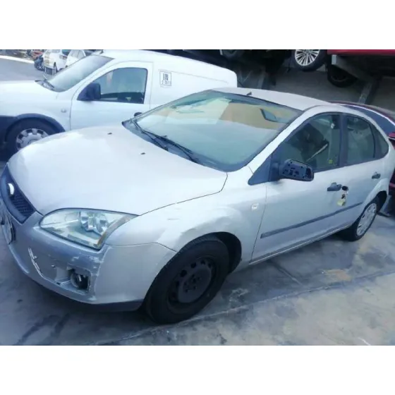FORD FOCUS BERLINA (CAP) '2004 1.6 TDCI CAT GRIS