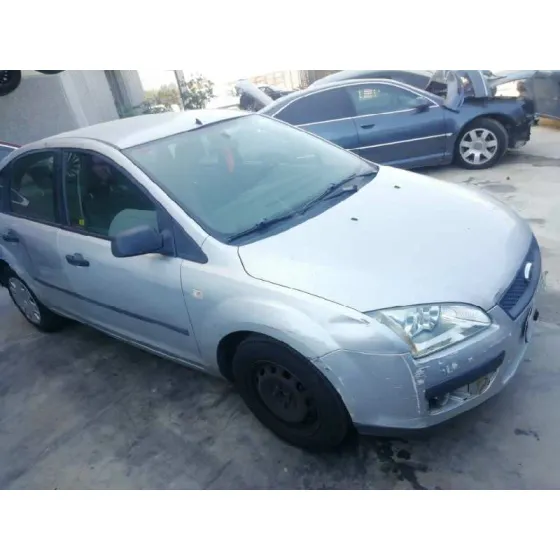 FORD FOCUS BERLINA (CAP) '2004 1.6 TDCI CAT GRIS