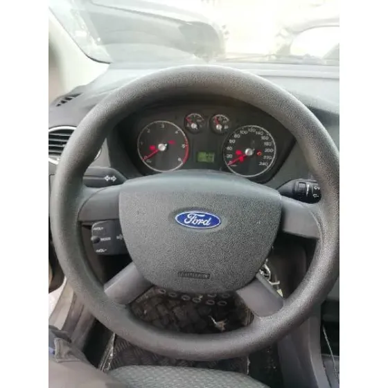 FORD FOCUS BERLINA (CAP) '2004 1.6 TDCI CAT GRIS