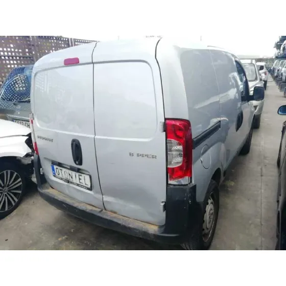 PEUGEOT BIPPER '2013 BASICO GRIS