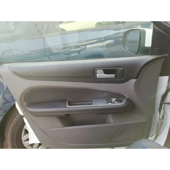 FORD FOCUS LIM. (CB4) '2010 TREND BLANCO