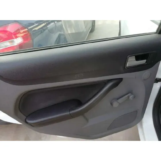 FORD FOCUS LIM. (CB4) '2010 TREND BLANCO