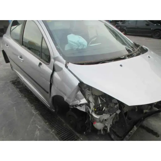 PEUGEOT 207 '2009 CONFORT GRIS CLARO