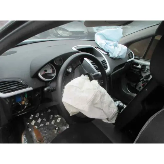 PEUGEOT 207 '2009 CONFORT GRIS CLARO