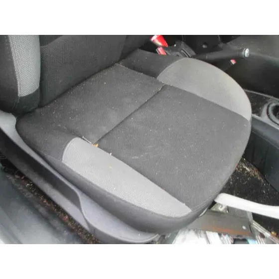PEUGEOT 207 '2009 CONFORT GRIS CLARO