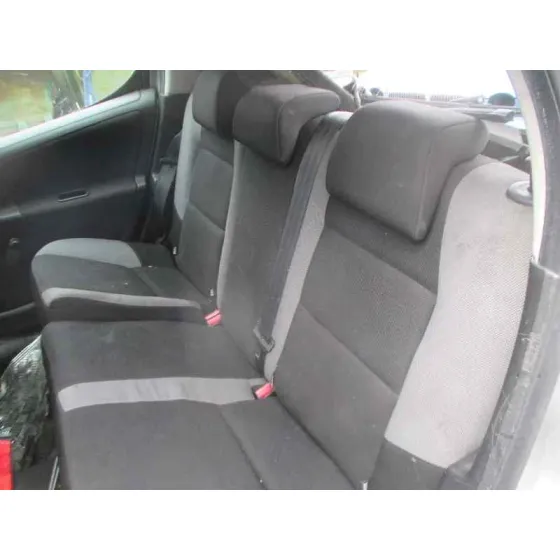 PEUGEOT 207 '2009 CONFORT GRIS CLARO