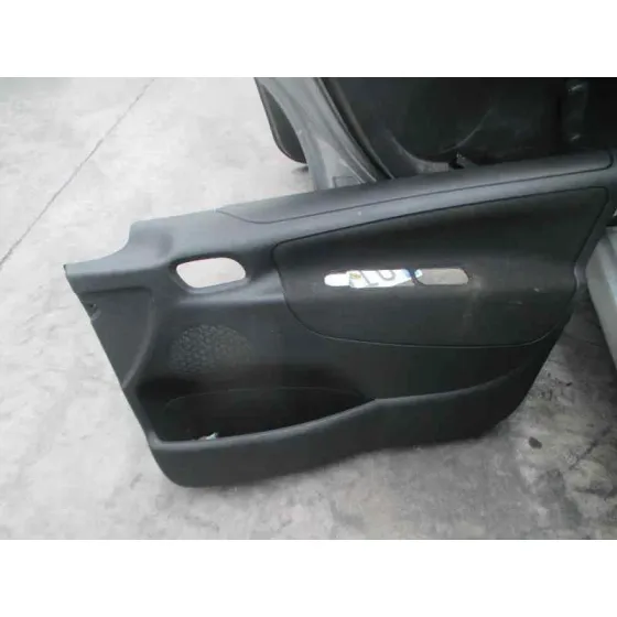 PEUGEOT 207 '2009 CONFORT GRIS CLARO