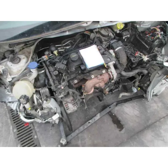 PEUGEOT 207 '2009 CONFORT GRIS CLARO