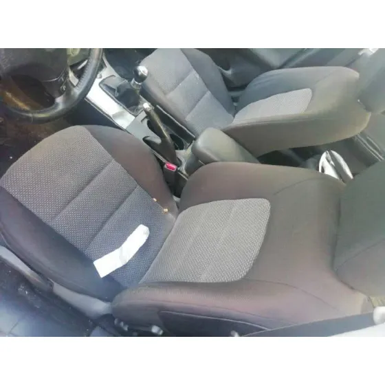 MAZDA 6 BERLINA (GG) '2003 2.0 DIESEL CAT GRIS