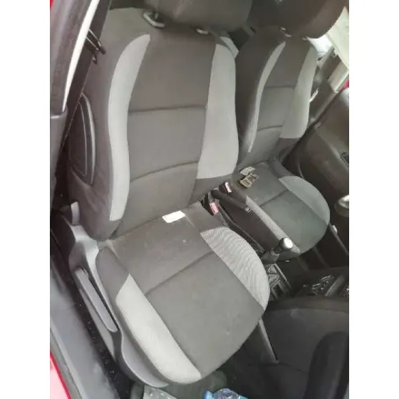 PEUGEOT 207 '2006 X-LINE ROJO