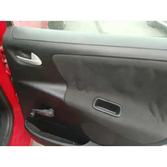 PEUGEOT 207 '2006 X-LINE ROJO