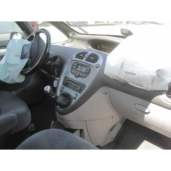 CITROEN XSARA PICASSO '2006 1.6 HDI 110 SX TOP GRIS OSCURO