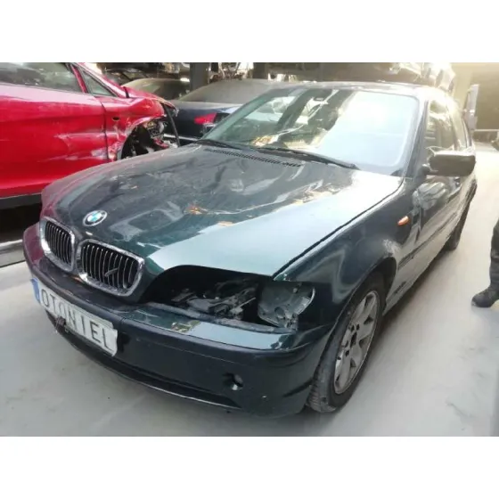 BMW SERIE 3 BERLINA (E46) '2002 320D VERDE