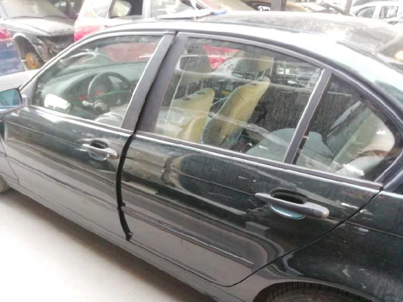 BMW SERIE 3 BERLINA (E46) '2002 320D VERDE