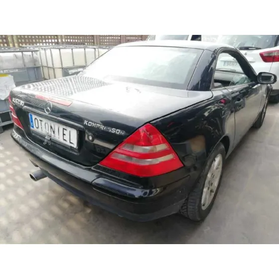 MERCEDES CLASE SLK (W170) ROADSTER '2000 230 COMPRESSOR (170.447) NEGRO