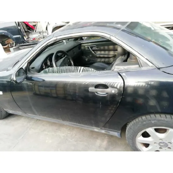 MERCEDES CLASE SLK (W170) ROADSTER '2000 230 COMPRESSOR (170.447) NEGRO