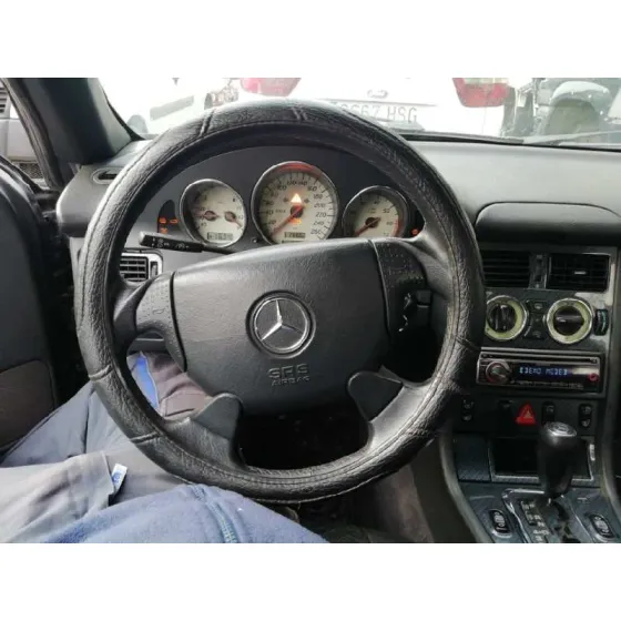 MERCEDES CLASE SLK (W170) ROADSTER '2000 230 COMPRESSOR (170.447) NEGRO