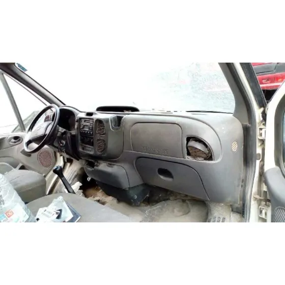 FORD TRANSIT MOD. 2000 COMBI '2004 FT 260 2.0 CORTO BLANCO