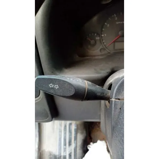 FORD TRANSIT MOD. 2000 COMBI '2004 FT 260 2.0 CORTO BLANCO