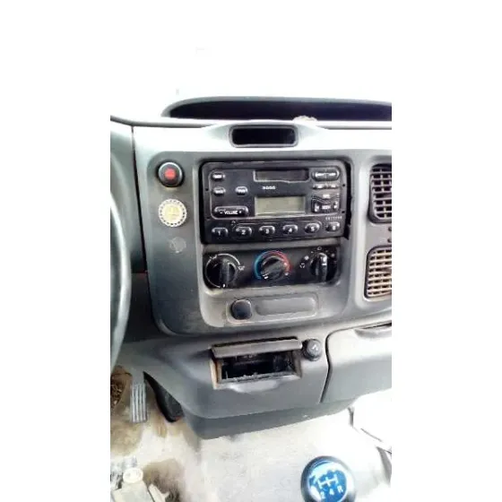 FORD TRANSIT MOD. 2000 COMBI '2004 FT 260 2.0 CORTO BLANCO