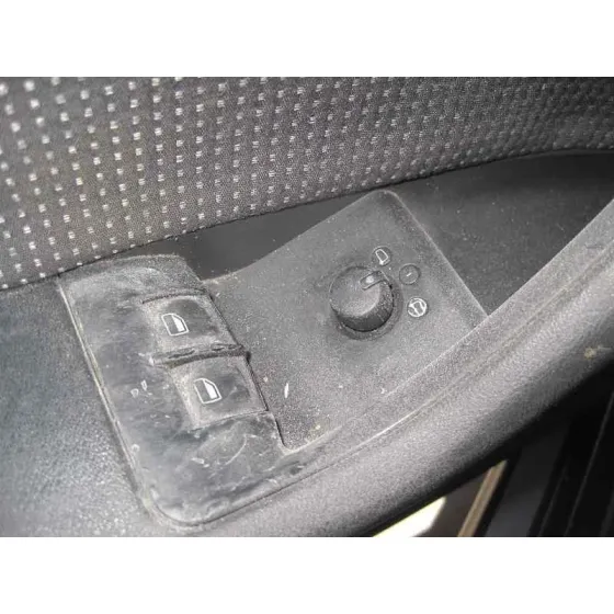 AUDI A3 (8P) '2007 1.9 TDI AMBIENTE NEGRO