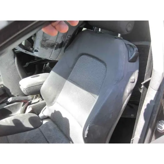 AUDI A3 (8P) '2007 1.9 TDI AMBIENTE NEGRO