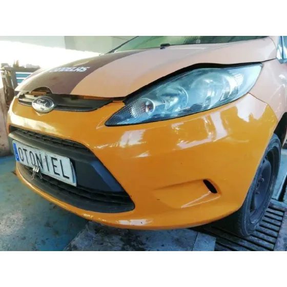 FORD FIESTA (CB1) '2010 TITANIUM NARANJA