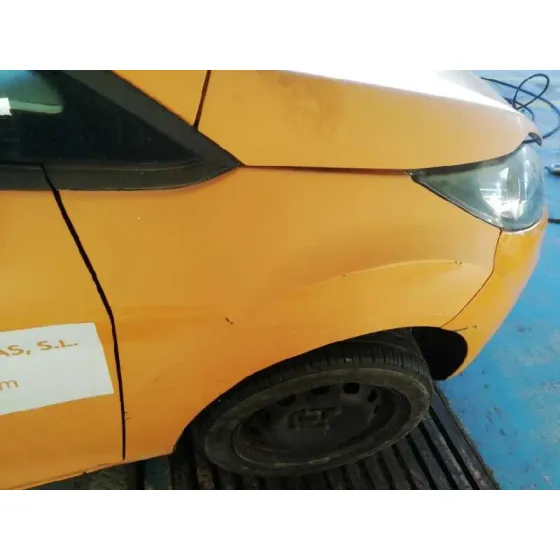 FORD FIESTA (CB1) '2010 TITANIUM NARANJA