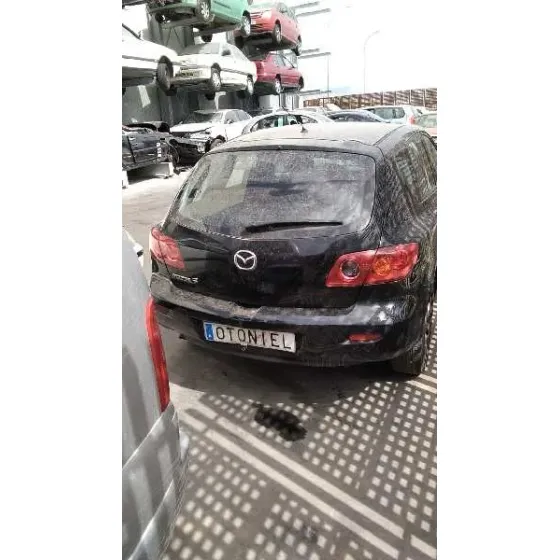 MAZDA 3 BERLINA (BK) '2004 1.6 CD DIESEL CAT NEGRO