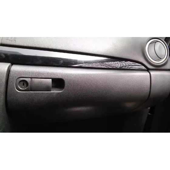 MAZDA 3 BERLINA (BK) '2004 1.6 CD DIESEL CAT NEGRO