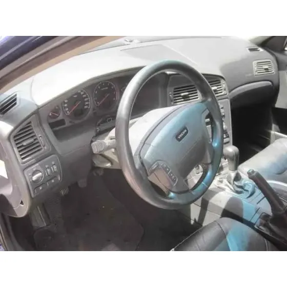 VOLVO V70 FAMILIAR '2001 2.4 20V TURBO CAT AZUL