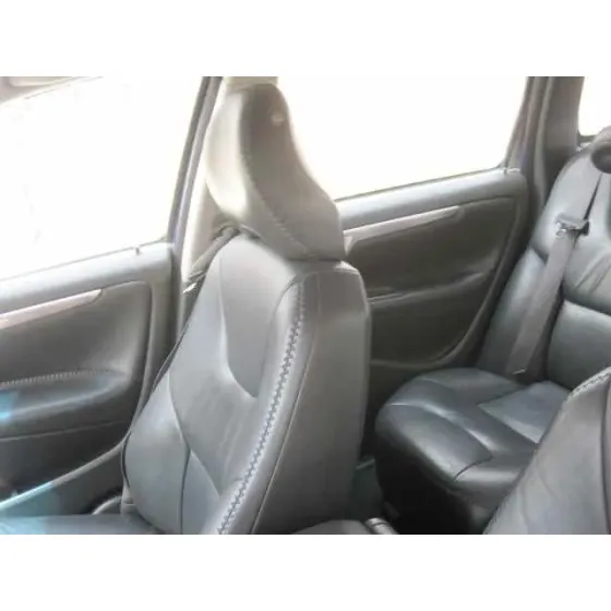 VOLVO V70 FAMILIAR '2001 2.4 20V TURBO CAT AZUL