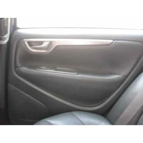 VOLVO V70 FAMILIAR '2001 2.4 20V TURBO CAT AZUL