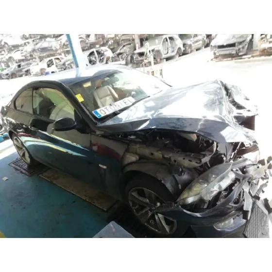 BMW SERIE 3 COUPE (E92) '2010 320D NEGRO