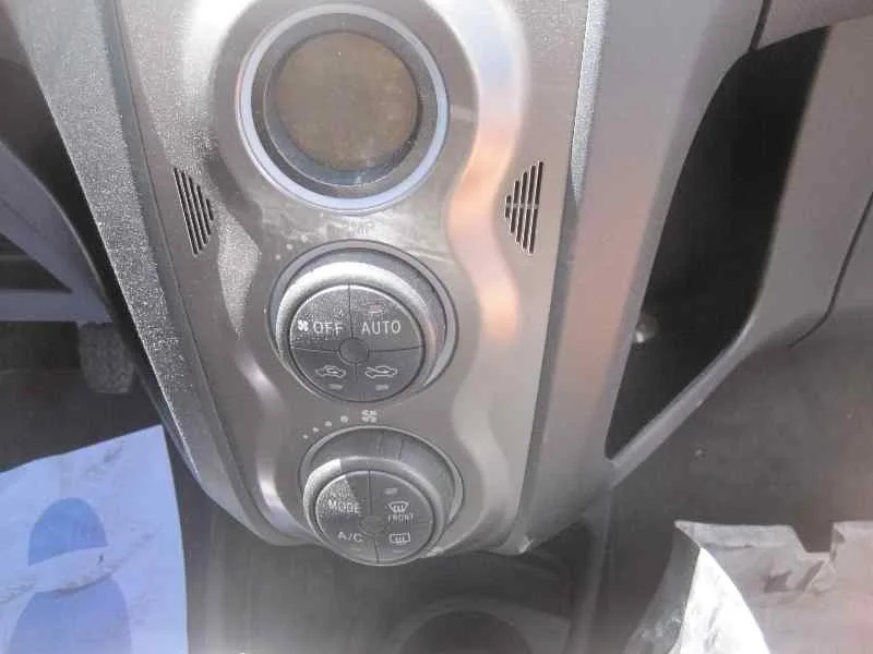 TOYOTA YARIS '2011 CONNECT ROJO