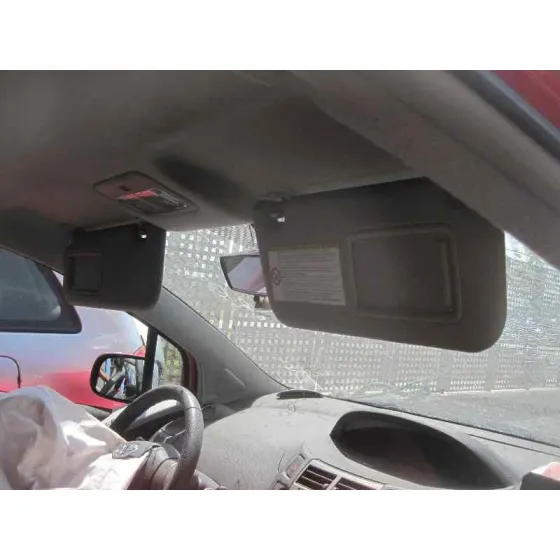 TOYOTA YARIS '2011 CONNECT ROJO
