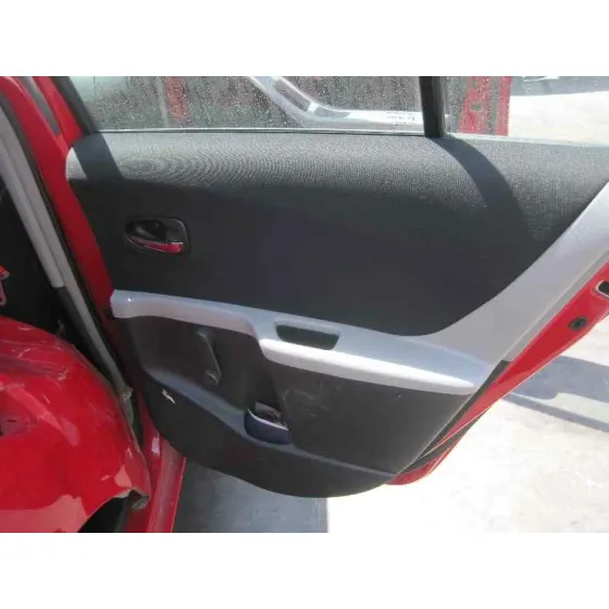 TOYOTA YARIS '2011 CONNECT ROJO