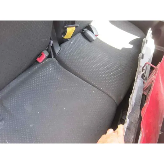 TOYOTA YARIS '2011 CONNECT ROJO